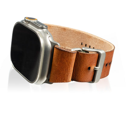Side-Piece Watchband Apple Watch — lifestyle shot showing band on wrist