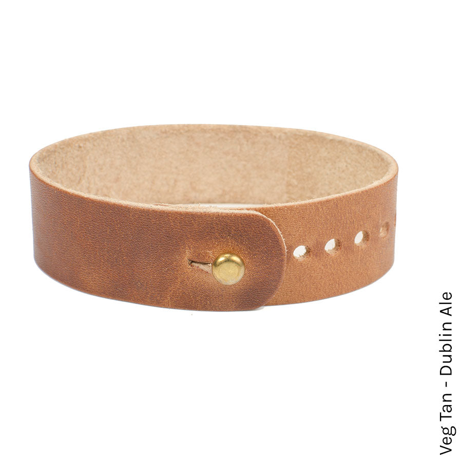 FFF Button-Stud Watchband Adjustable — detail showing button-stud with brass hardware