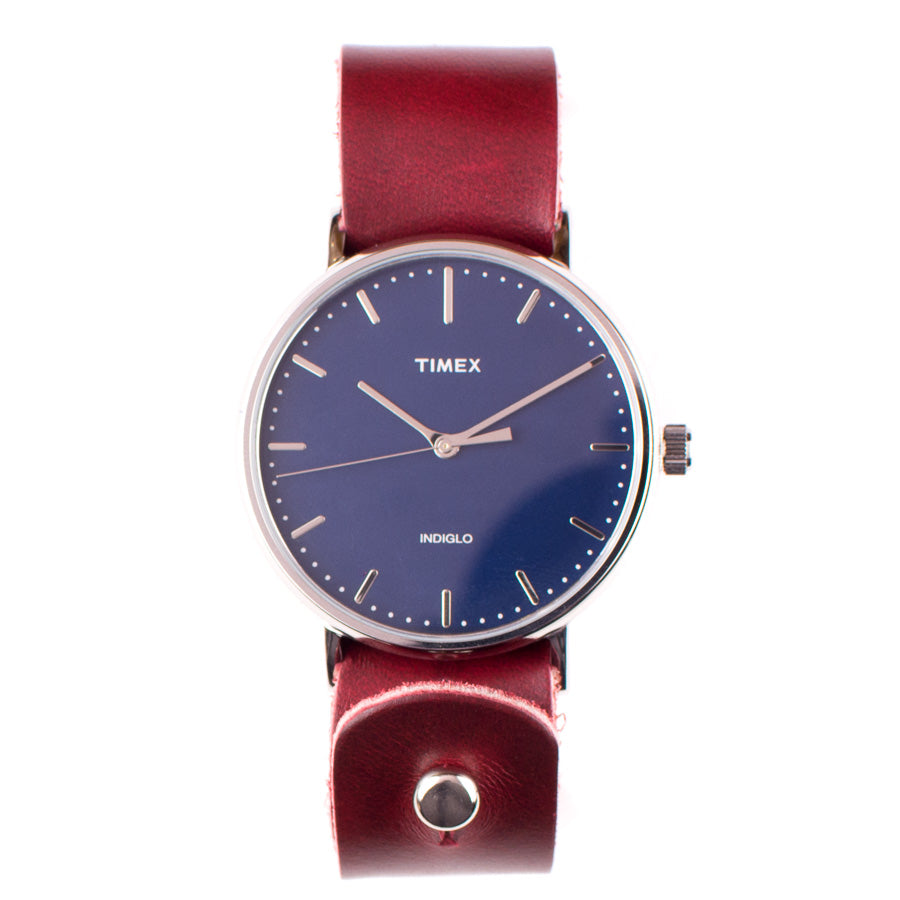 Timex 41mm Silver/Cobalt Fairfield with 20mm FFF Watchband — detail showing cobalt dial and leather band
