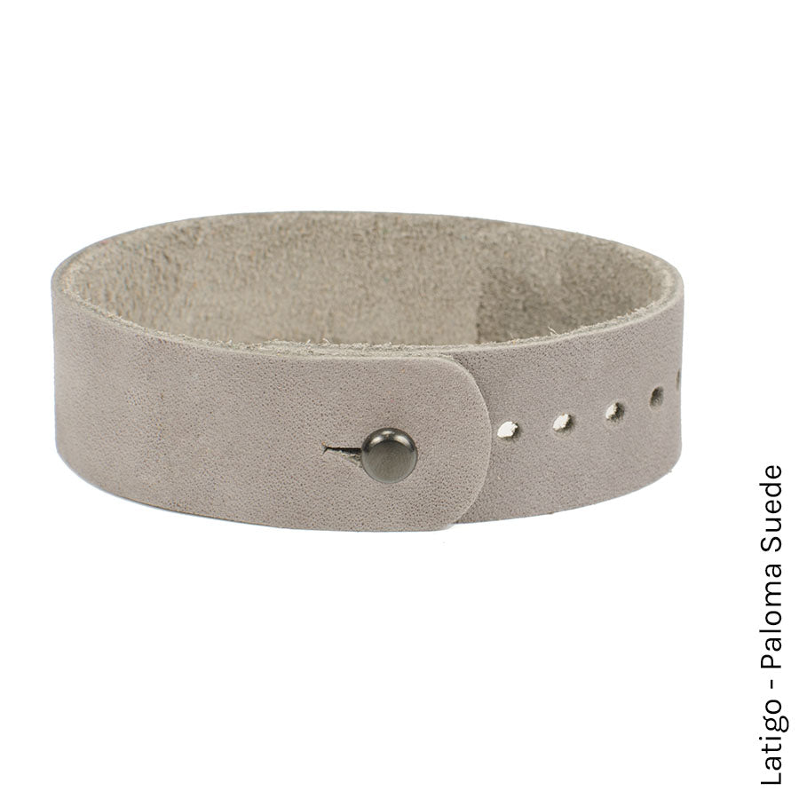 FFF Button-Stud Watchband Adjustable — detail showing stitching and edge finish