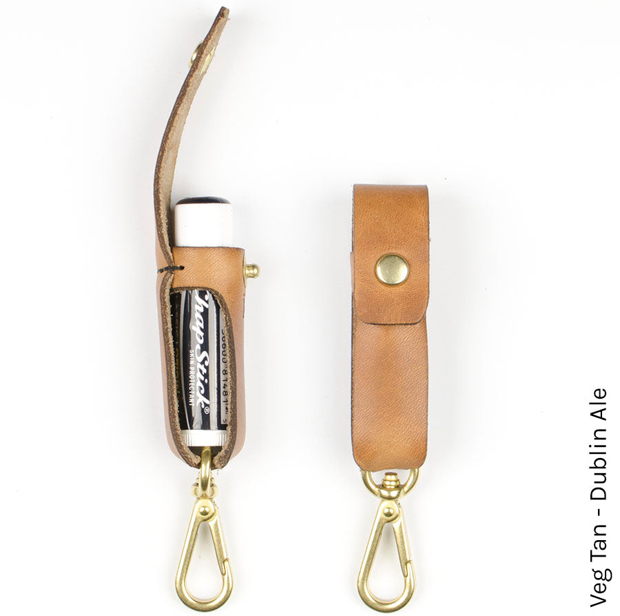 Lip Balm Clip in Veg Tan Dublin Ale — front view