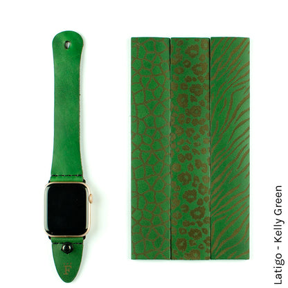 FFF Button-Stud Apple Watchband in Latigo Kelly Green — wrist view