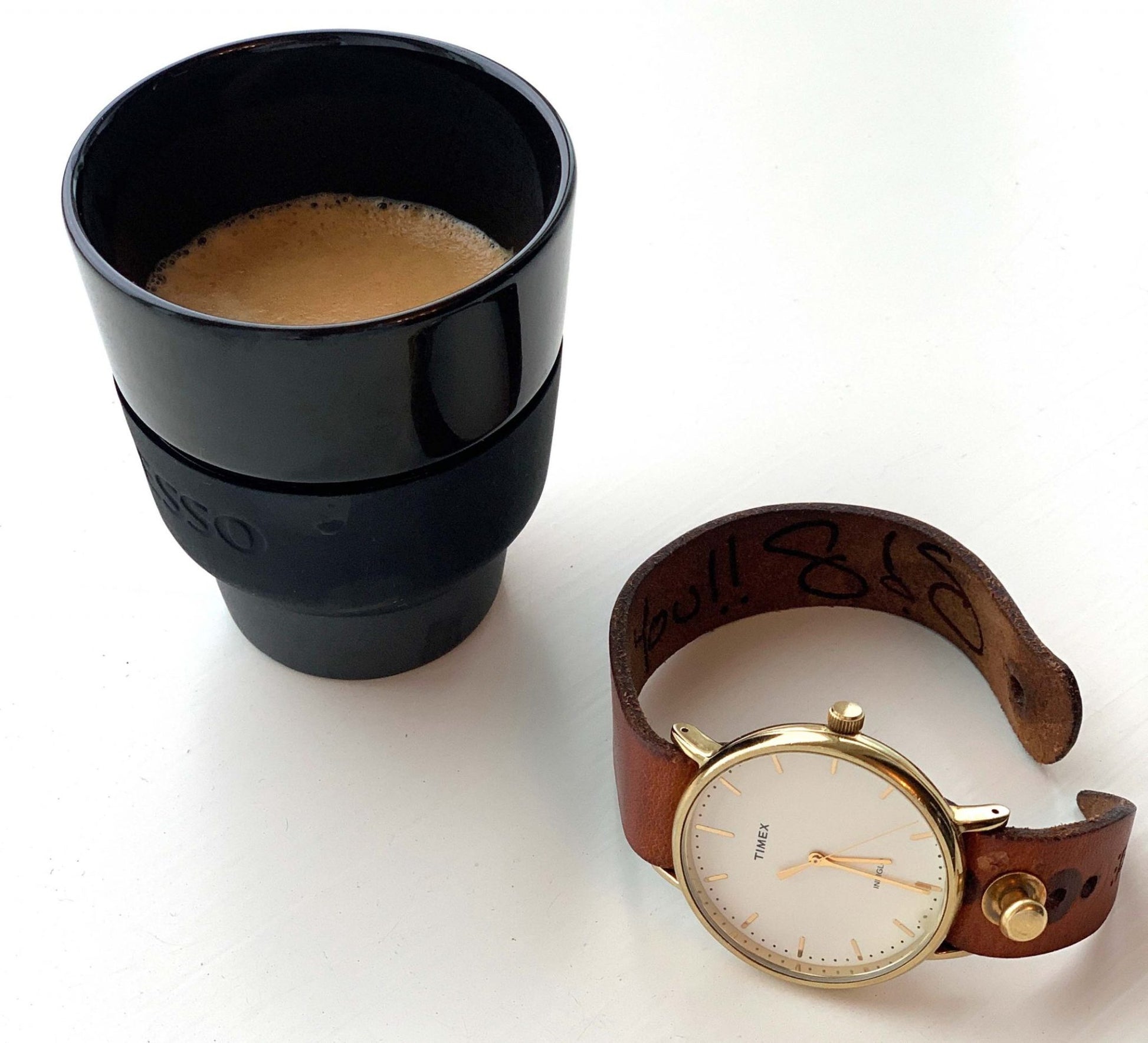 Timex 41mm Gold/Cream Fairfield with 20mm FFF Watchband — detail showing cream dial and leather band